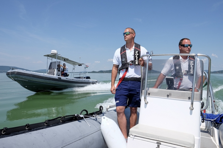 Nyáron a balatoni vízirendészetnek bőven akadt dolga