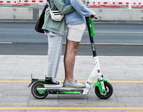 rolleren ketten száguldanak