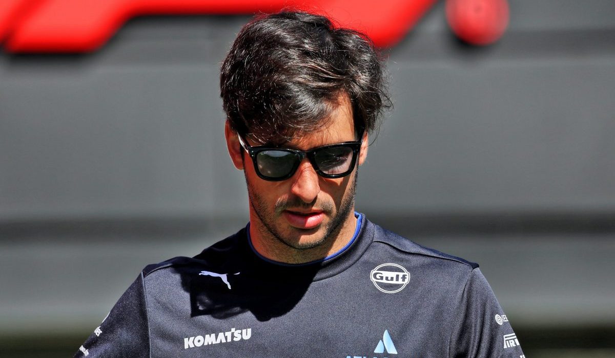Carlos Sainz a Williams kizárt pilótája