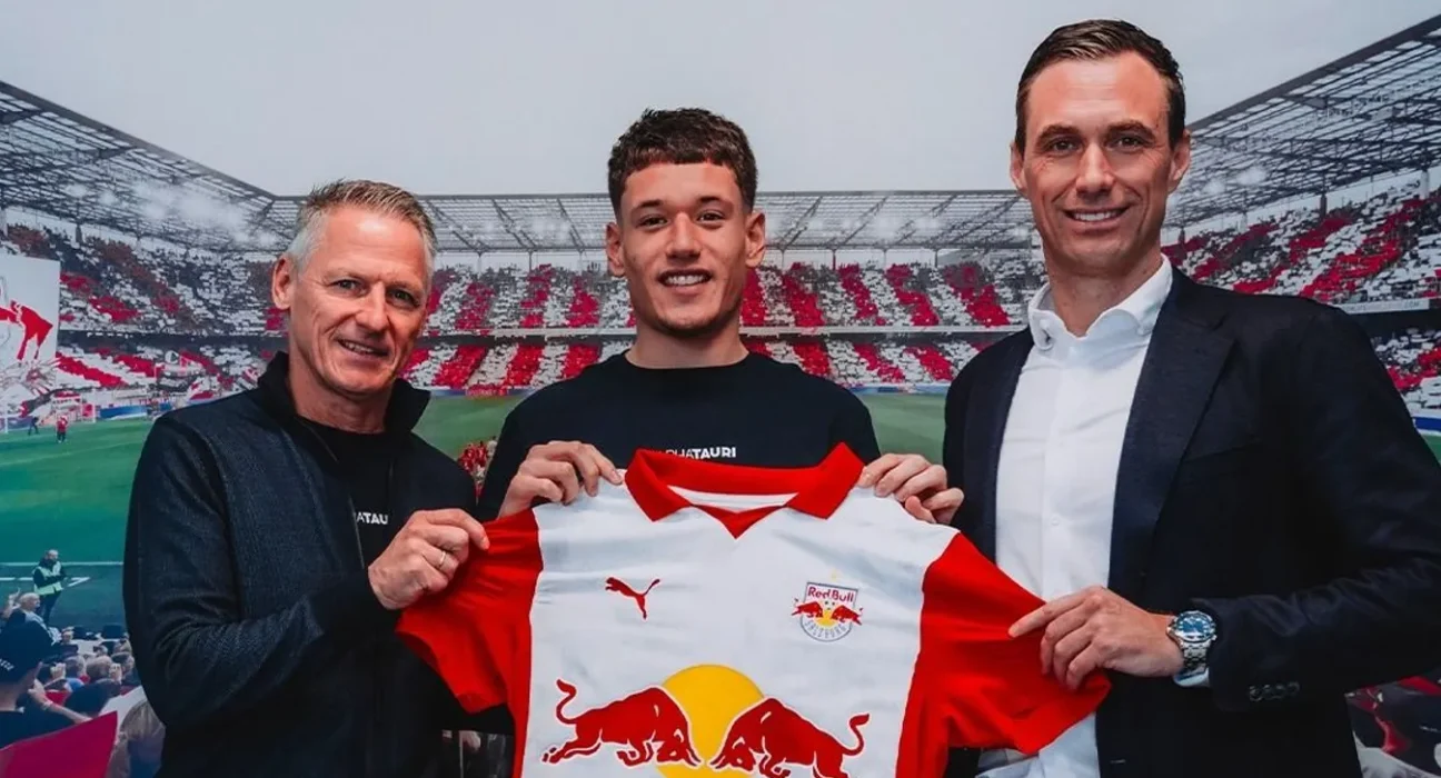 Redzic Damir labdarúgó, aki a Salzburg csapatába igazolt.